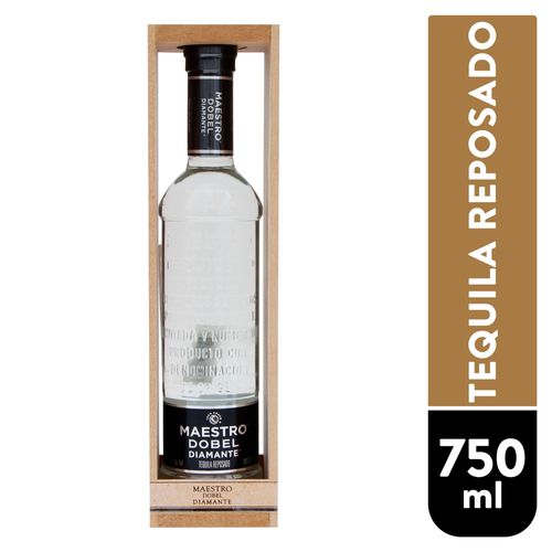 Tequila Maestro Dobel Diamante reposado 100% agave - 700 ml